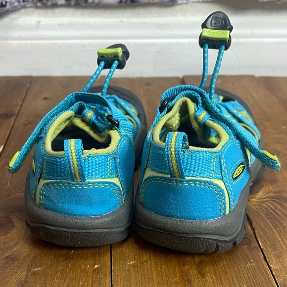 Keen toddler size 9 Newport hiking sandals turquoise and green - Picture 4 of 8